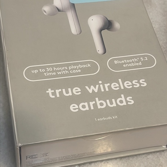 Heyday earbuds White true wireless sweat resistant Bluetooth 5.2 enabled New - Picture 3 of 4